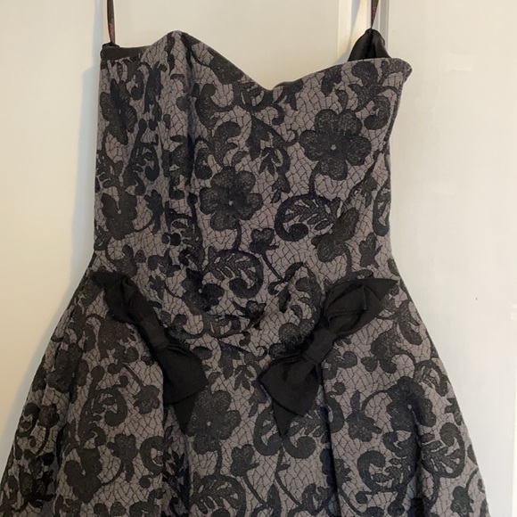 Betsey Johnson dress - Picture 2 of 2
